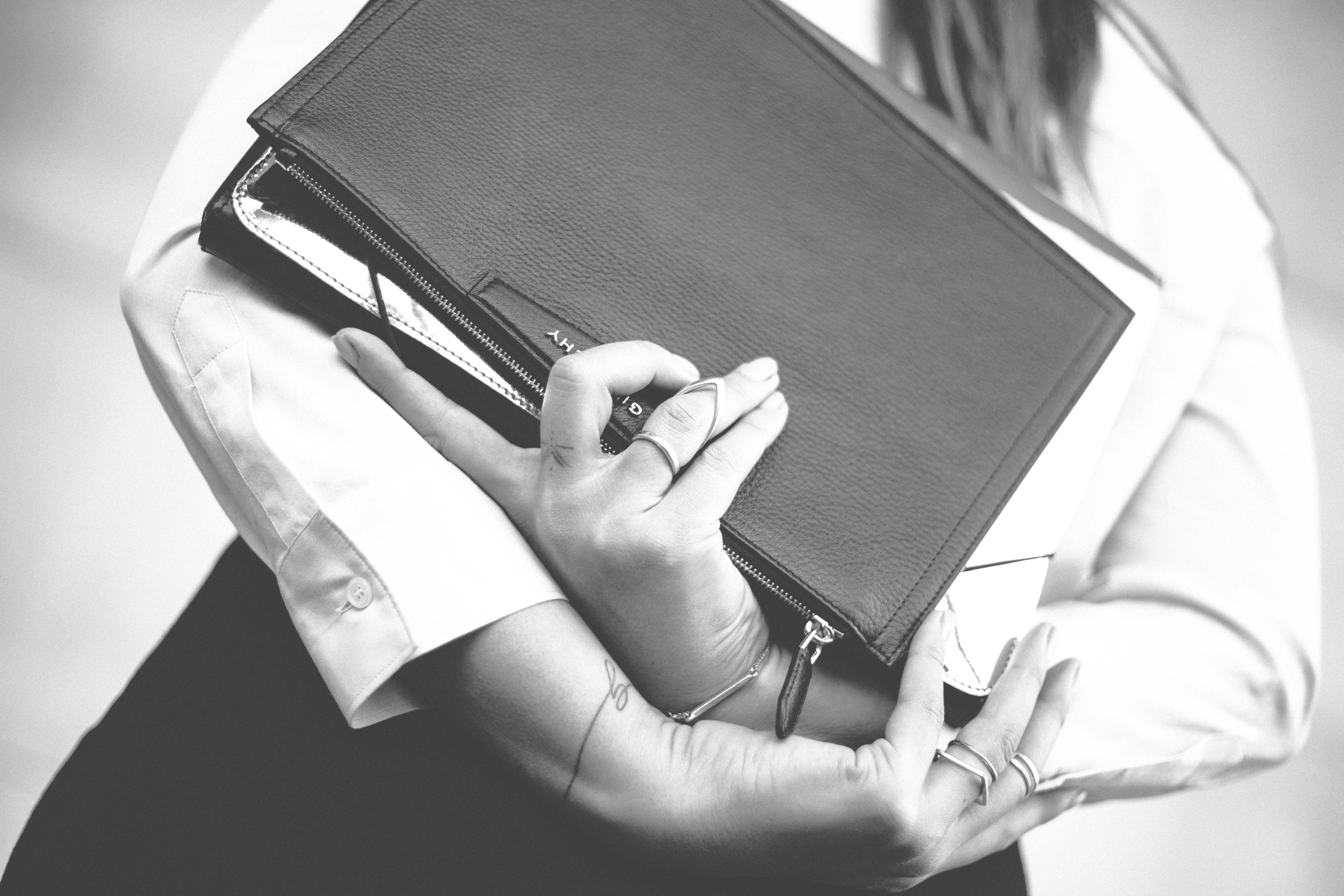 gloria von bronewski journalist the better places 