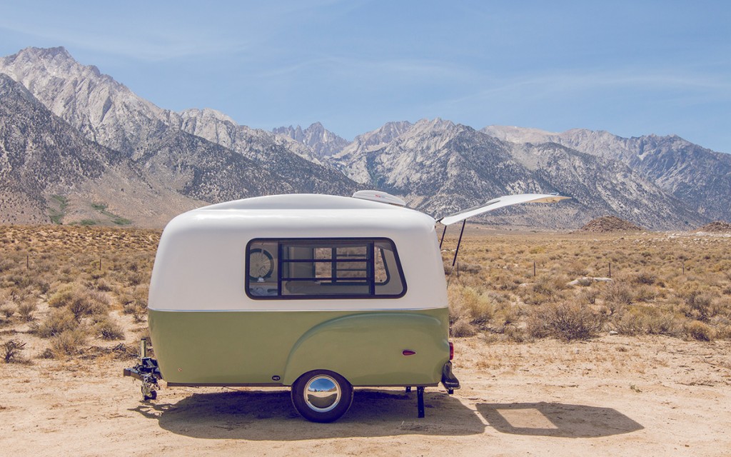 DESIGN CRUSH: THIS CAMPER IS ALL WE WANT FOR A ROAD TRIP