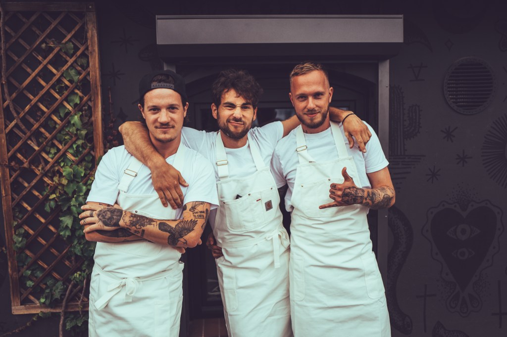 NEW RESTAURANT IN HAMBURG: SALT & SILVER ZENTRALE