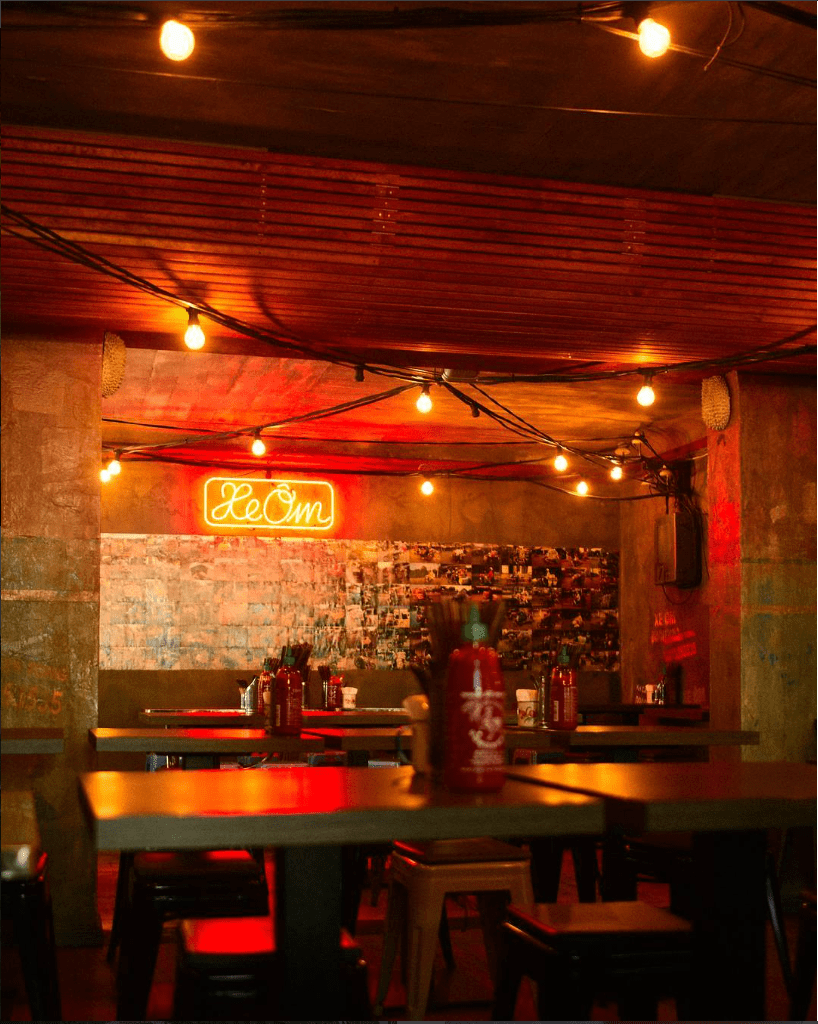 best asian restaurant hamburg oren ishii ramen bar zipping jessie schoeller thebetterplaces