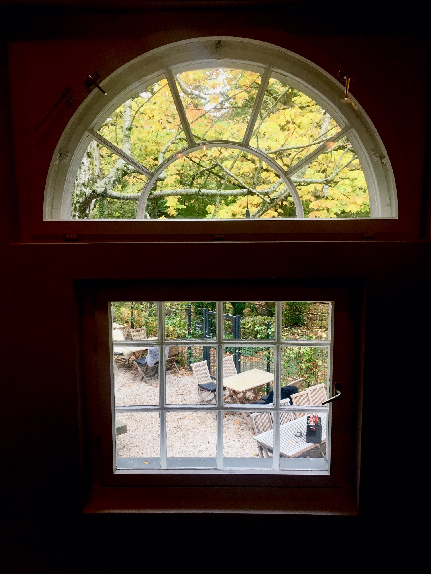 Mars Berlin Wedding Bar Kitchen Cemetery The Better Places Travel Blog Germany