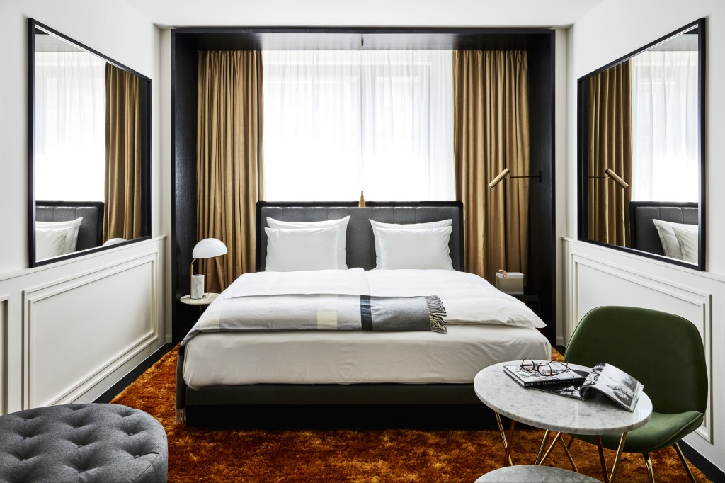NEW HOTSPOT IN MUNICH: ROOMERS&nbsp;HOTEL