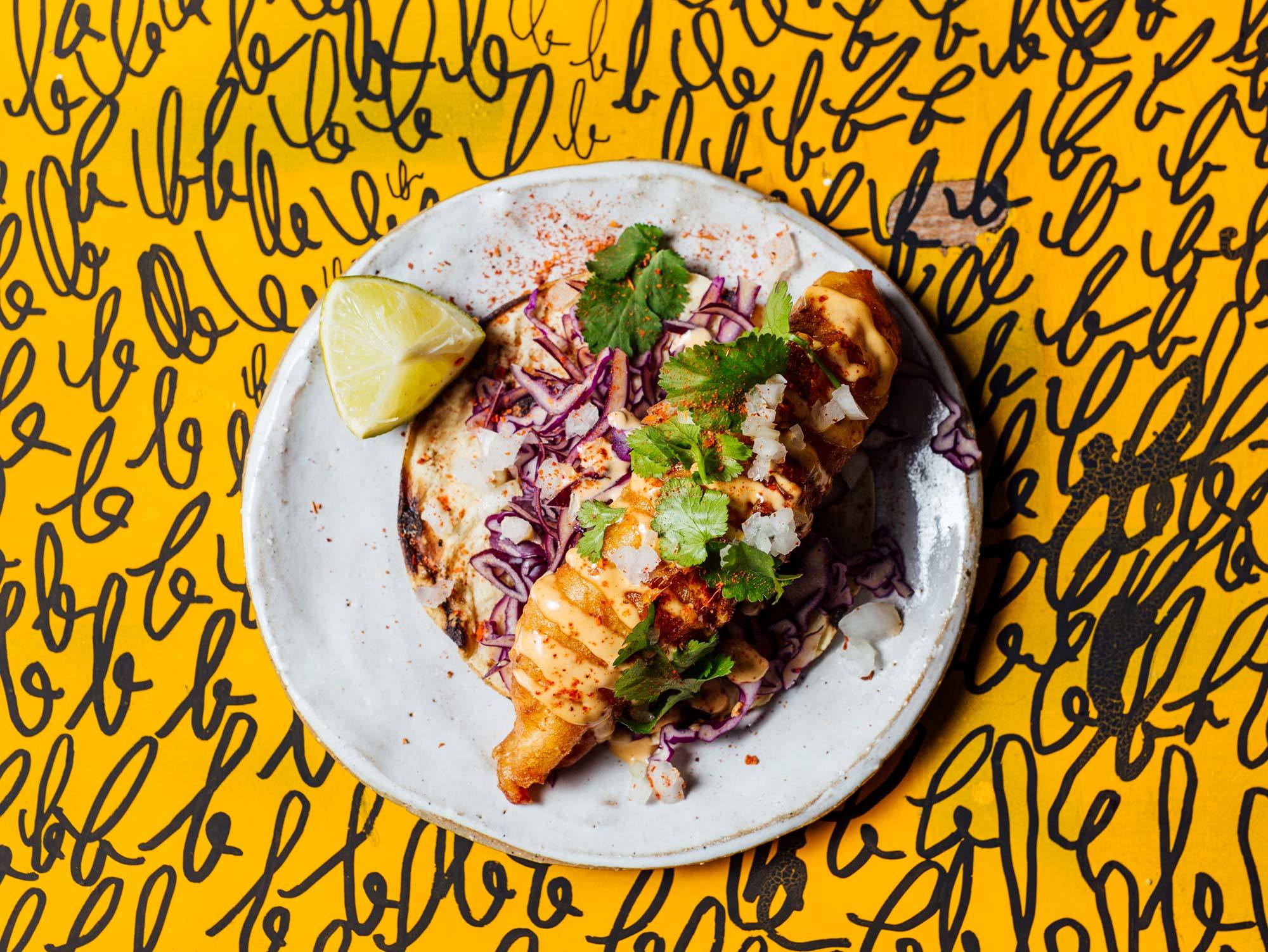 the-better-places-breddos-tacos-london-soho-restaurant-clerkenwell-foodguide-cityguide-schoeller-jessie-vonbronewski-gloria-schoeller-helena-reiseblog-travel-blogBanner_1