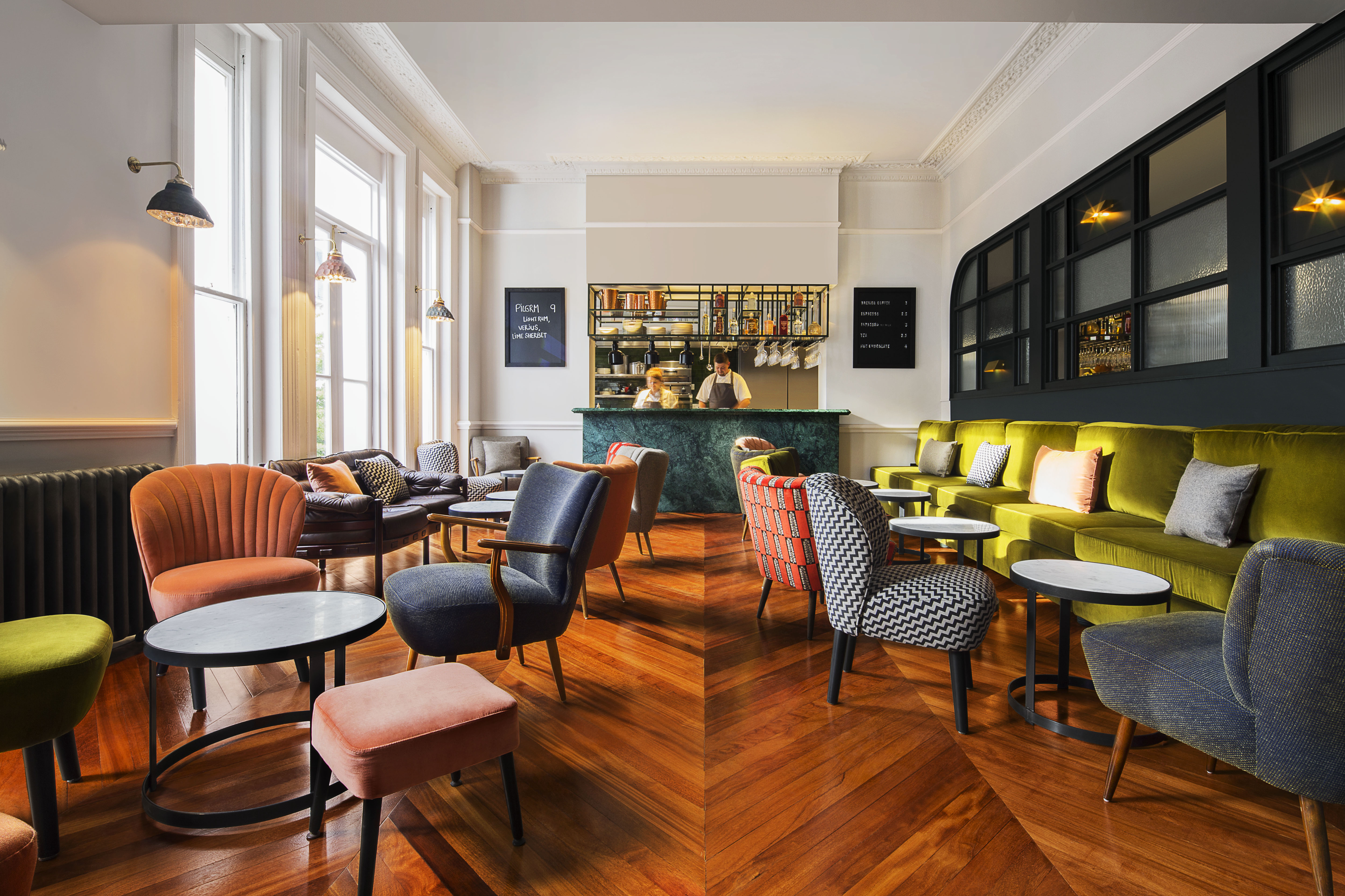 the-better-places-the-pilgrm-hotel-boutique-design-cityguide-schoeller-jessie-vonbronewski-gloria-schoeller-helena-reiseblog-travel-blogThe Pilgrm - LOUNGE_Jason Bailey