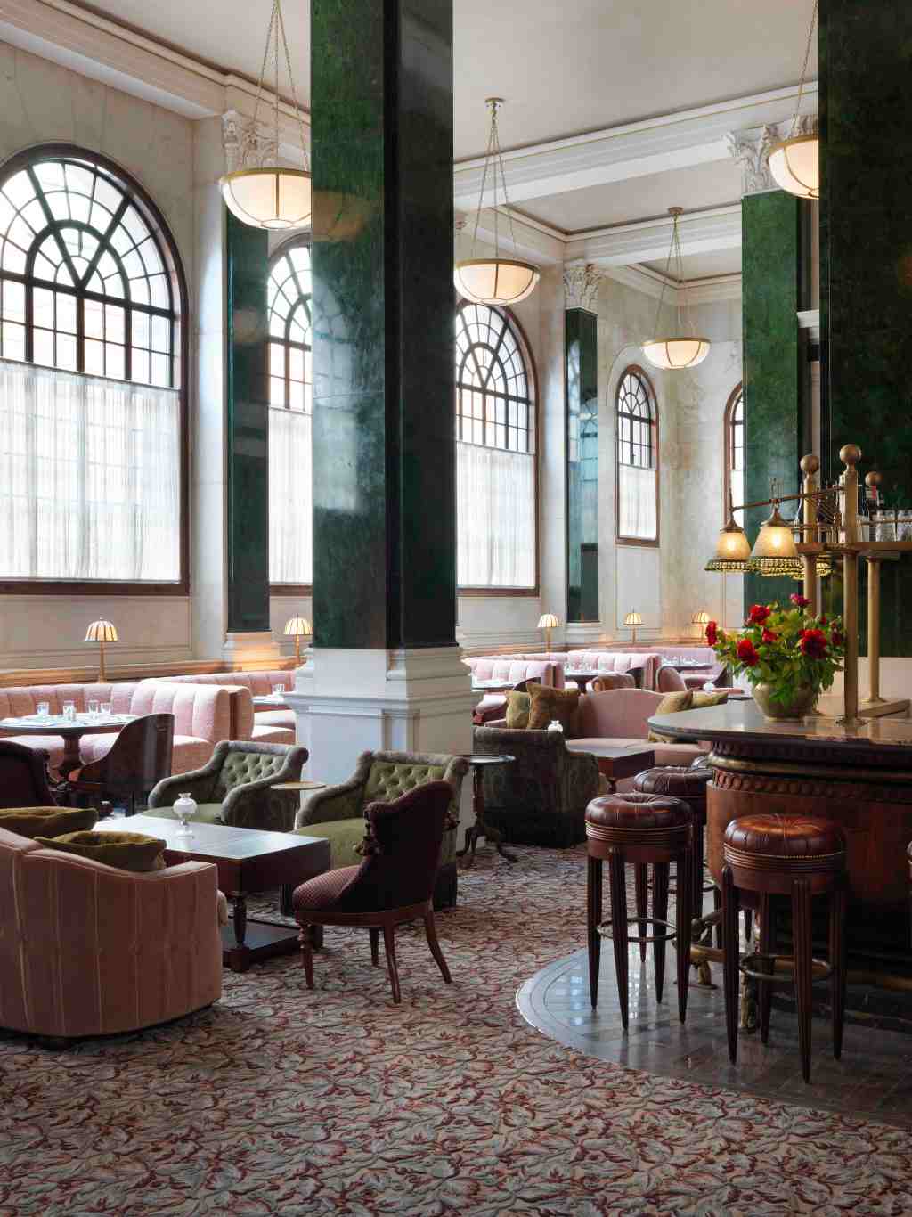 SOHO HOUSE MEETS THE NOMAD – A PERFECT NEW HOTEL IN LONDON: THE&nbsp;NED
