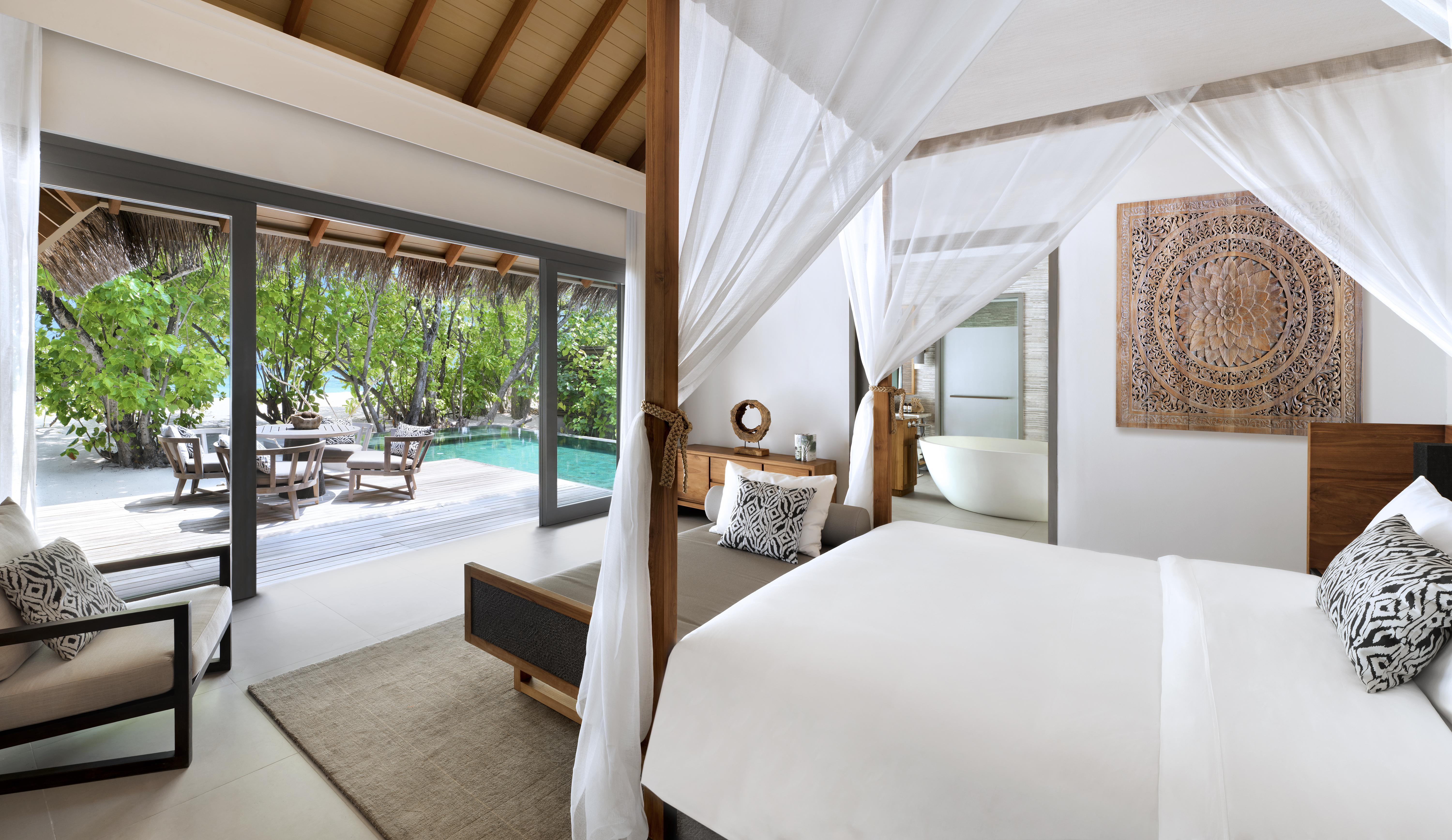 Beach Pool Suite Bedroom.jpg