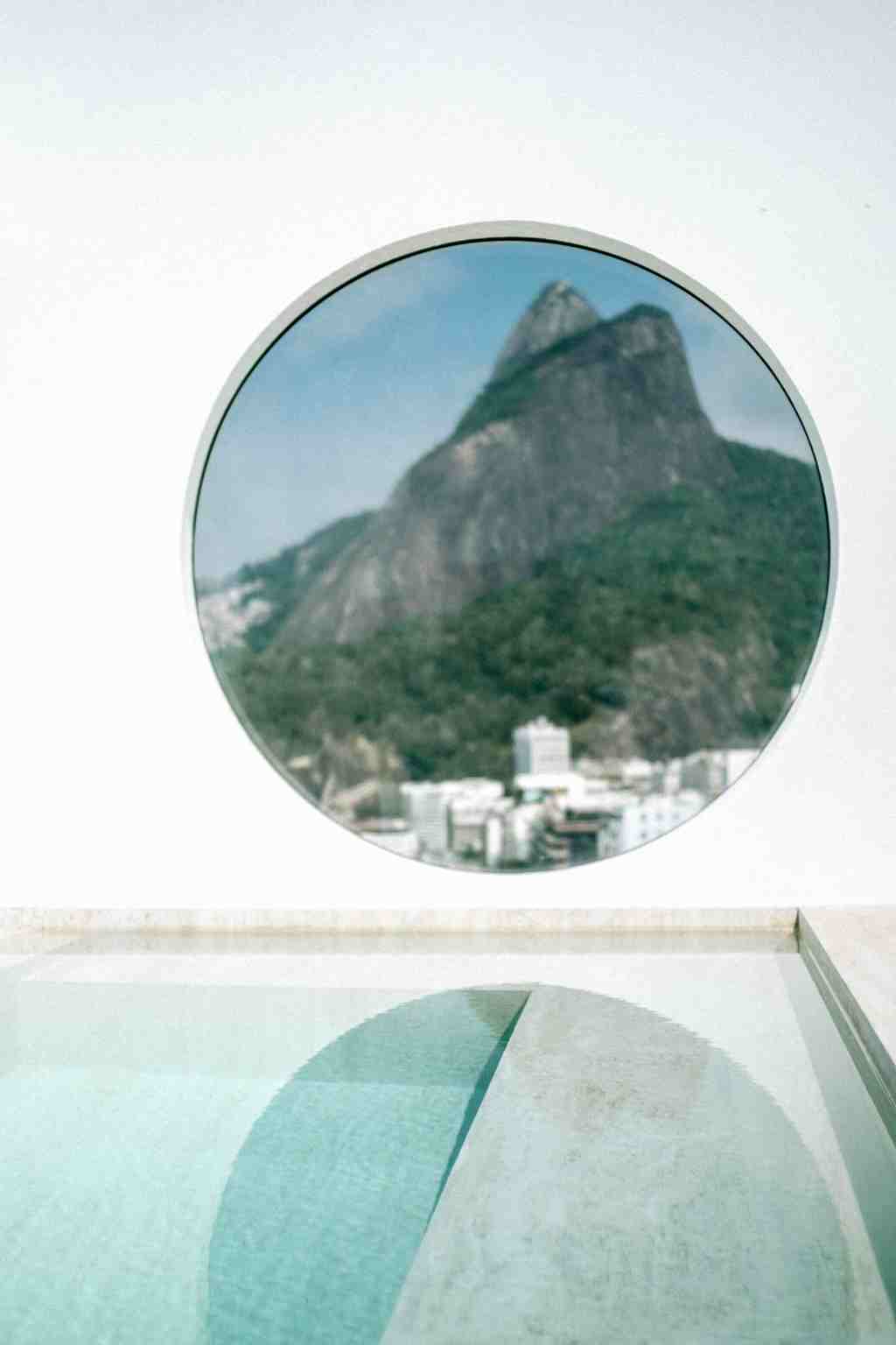THIS ECO-HOTEL IN RIO DE JANEIRO IS A DREAM FOR MINIMALISTS